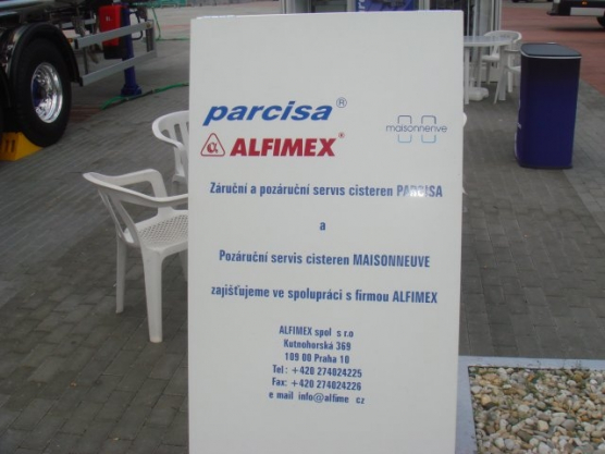 autotec_2010_2_2.jpg